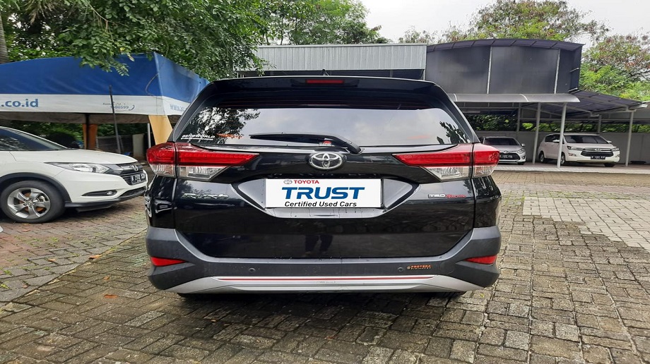 TOYOTA RUSH 1.5 S AT 2018